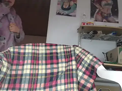 Angelyblue10 — titis show