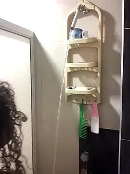 Anitta_bell — Mover panti
