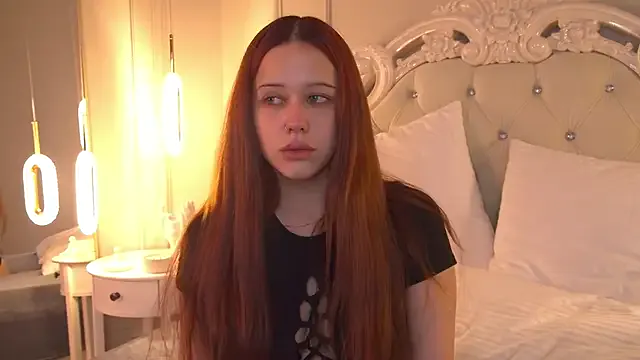 AnnaVelisse — turn around and tease with my panties