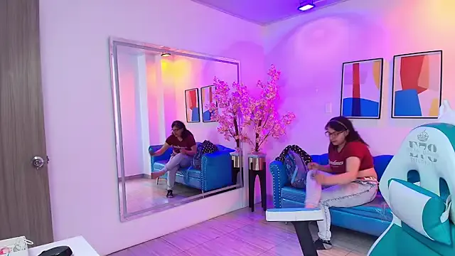 Annie_leed — spank my ass x6