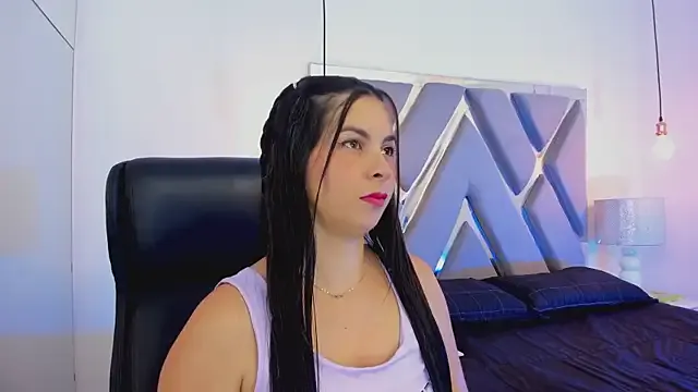 AnniEsstone — Sexy Dance+ topless 