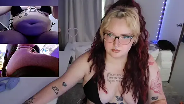 Annikkaa — blowjob on a dildo :)