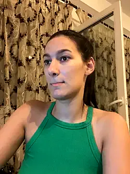 AnnnMary — Freechat on StripChat