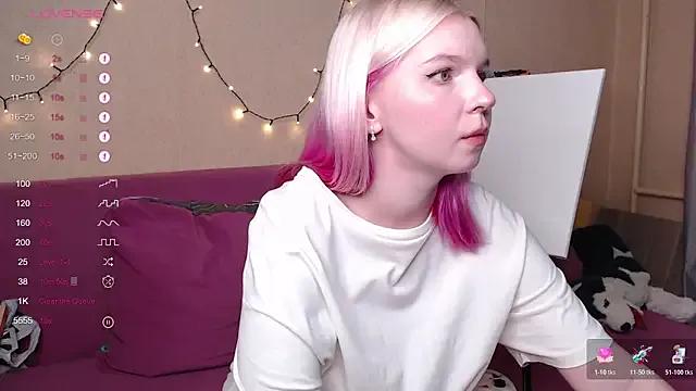 AnnySweetKiss — show tits