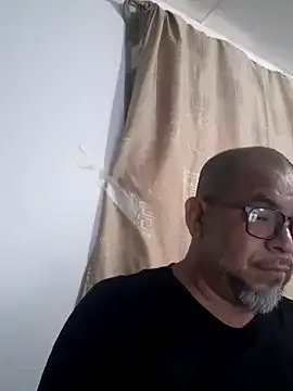 ANTHONYHOTT69 — Freechat on StripChat