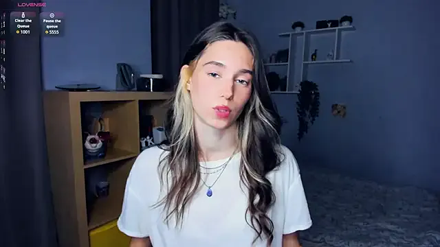 AntonettaTarring — massage my sweet ass