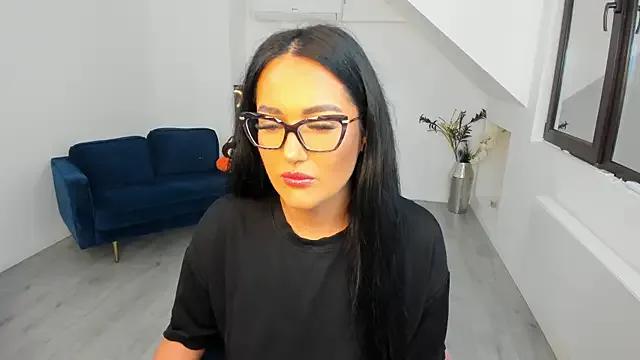 Anya_Evy — 25 tks any flash / at goal play pussy