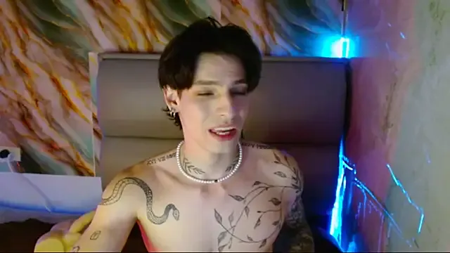 Apolo_Hidalgo01 — fuck dildo