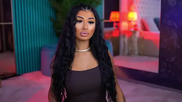 ArabellaPosh — Blowjob tease while you vibe me - 3m ctr