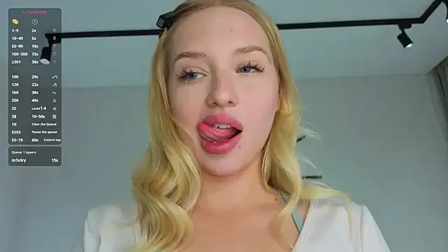 ArdathHalfhill — Freechat on StripChat