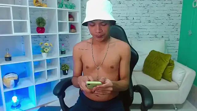 Ariadna_Dolls — cum shower