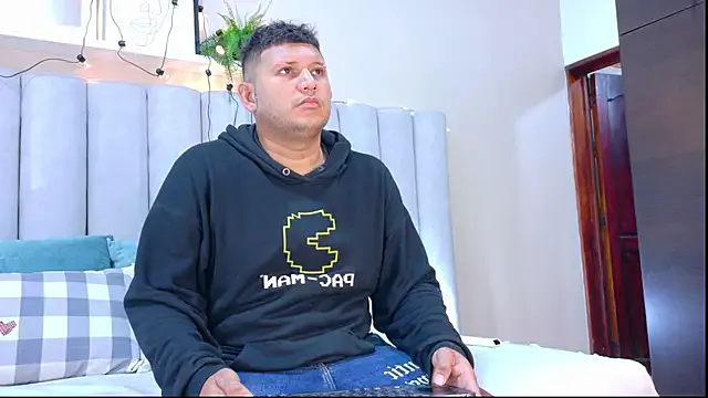 Ariana_y_max — HOT BLOWJOB