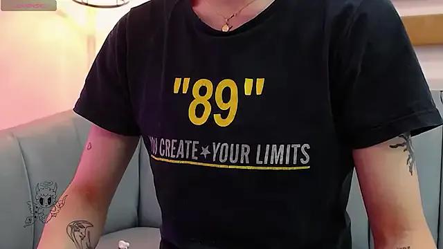 ArianaSantana — Let's Get Hot!