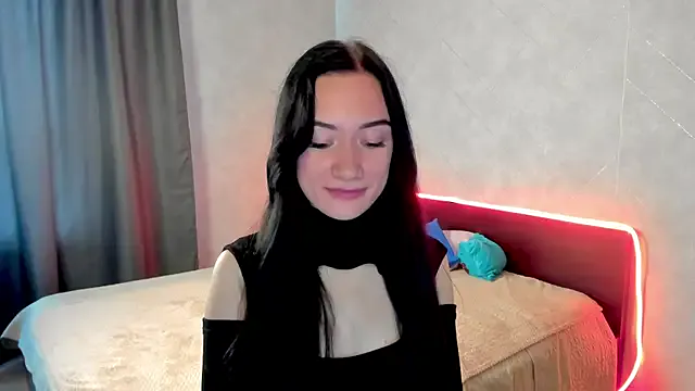 Arina_Meow19 — Strip dance