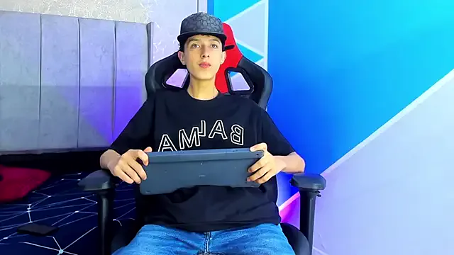 ArthurCox — Big Cum