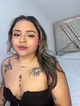 ashley-swift- — Show Pussy 