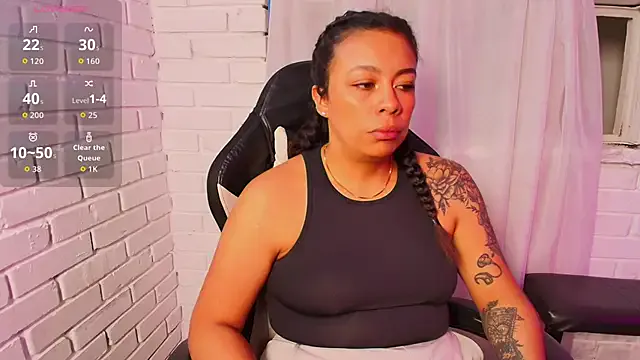 Ashley_owens__ — Flash tits +  Spanks ass x10 