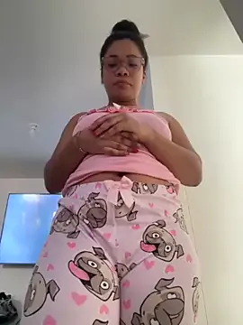 ashley_Tompson1 — Help me start making my house