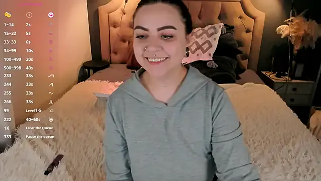 ashton_heidii — spank ass with paddle