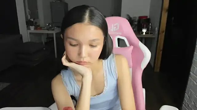 asiansoul — flash ass and spank 3