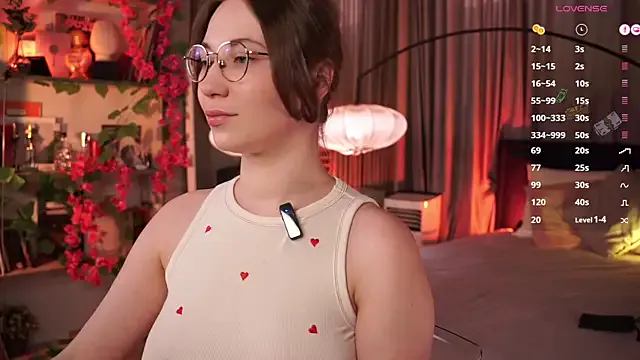 askaudrey_ — handbra dance