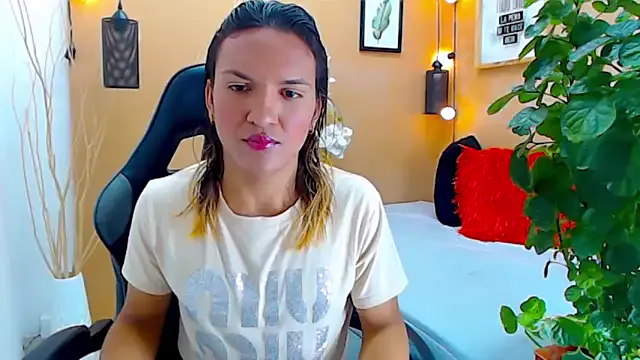 aslyhernandez_7 — chow cum