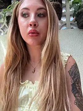 StripChat asraifae is Freechat asraifae — 50tk lingerie pic/100tk nude/300tk vid
