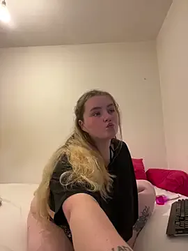 AthenaClary69x — Tittie play 