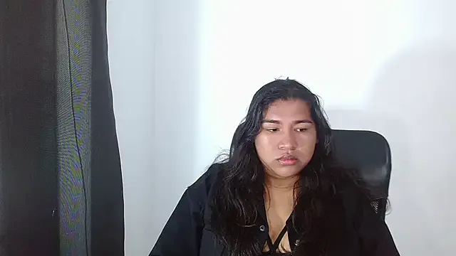 AuroraFox4 — Freechat on StripChat