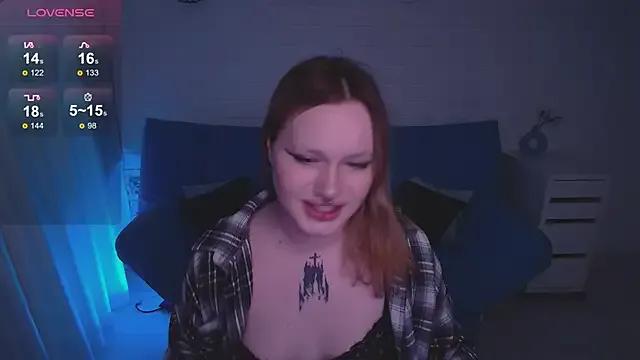 StripChat AuroraMour is Freechat AuroraMour — flash ass