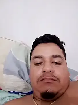 avinegrita2 — Squirt