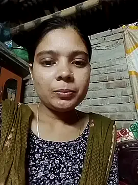 ayesha0001122 — Group on StripChat