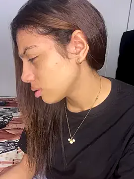 Azza__Slimene — Private on StripChat