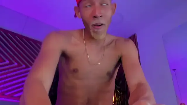 B_Wild — FORESKIN PLAY