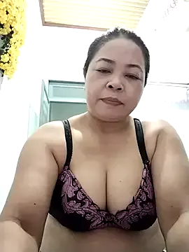 Baby-bigtits2024 — Come to bb and cum with bb