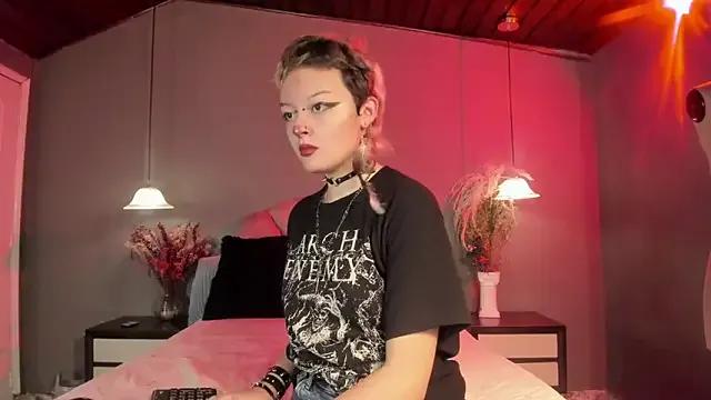 Baby_Punk1 —  Suck Dildo deep 