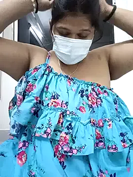 BabyRosy69 — boobs show