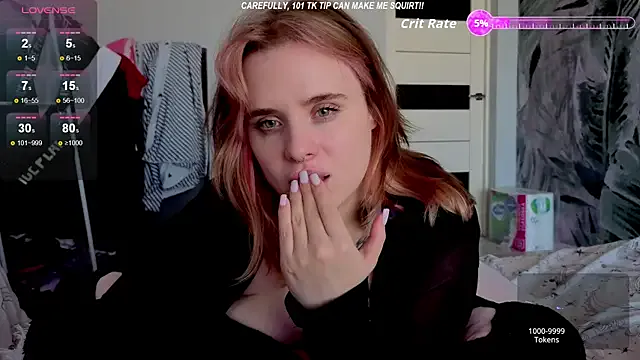 bambipufff — FINGERING ASS