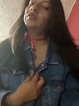 bamby_safre — cierrame la boca con mi tanga 