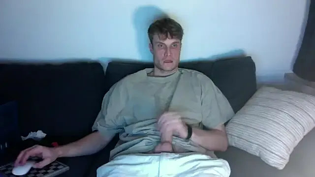 bangzrr3 — Freechat on StripChat