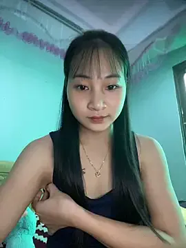 banlinh004 — Freechat on StripChat