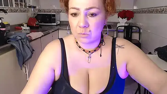 barbara_portman — take off my shirt for 10 min