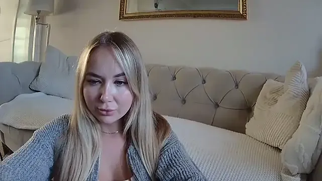 BarbieDolly_x — Bounce boobies