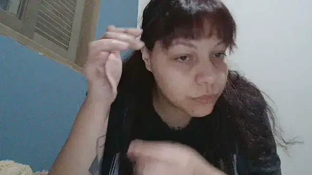 bbyedarling — brincar com o dildo