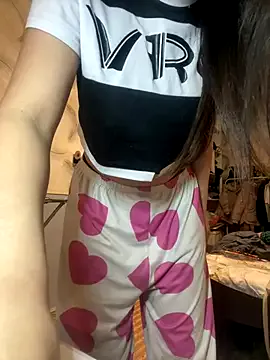 Beautiful661 — I'll show you my ass