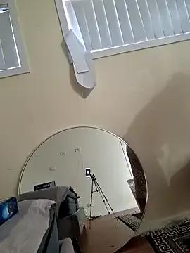 Beautysecret — Put the big one in the trunk