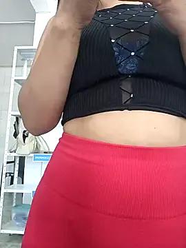 Bebita-Moor — Squirt+ Lovense in ass