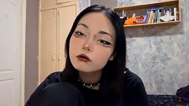 Beeping_Creature — see more of my body cuves!