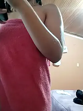Bella_Bliss123 — Show ass