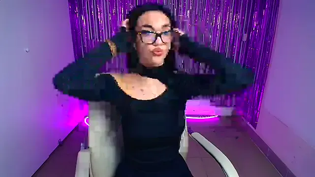 Bella_Night4 — Freechat on StripChat